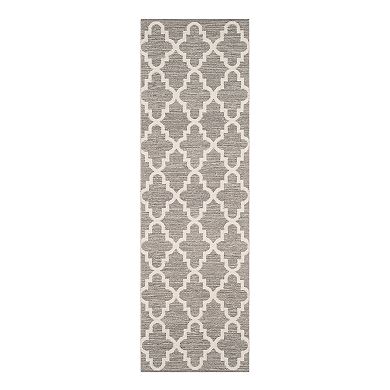 Safavieh Montauk Jordan Trellis Rug