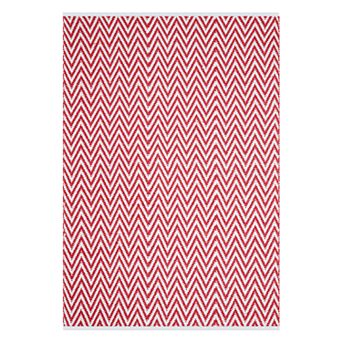 Safavieh Montauk Flynn Chevron Rug