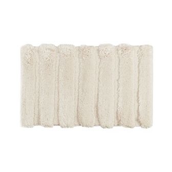 Madison Park Tufted Pearl Channel Bathroom Rug