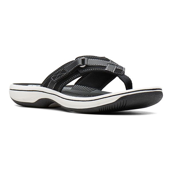 Clarks flip deals flops breeze sea