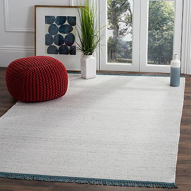 Safavieh Kilim Abigail Solid Rug