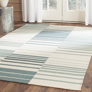 Safavieh Kilim Maggie Geometric Wool Blend Rug