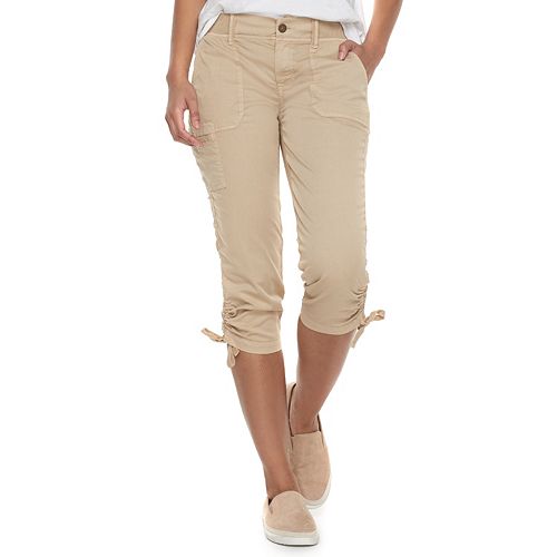 womens beige capris