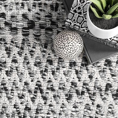 nuLOOM NatoshaIn Outdoor Rug