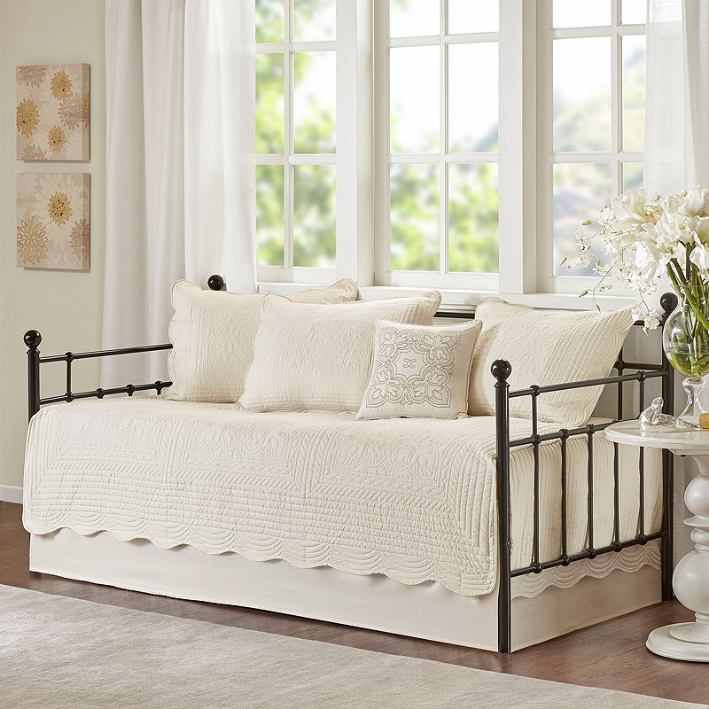 33523353 Madison Park Venice 6-piece Daybed Set with Throw  sku 33523353