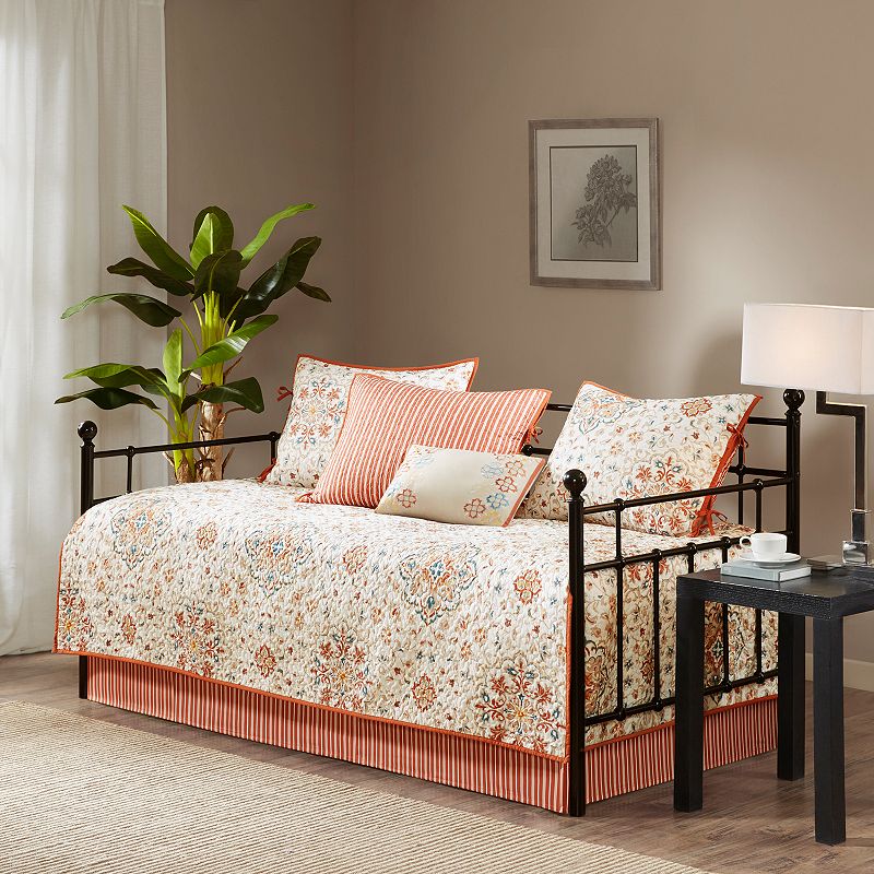 Madison Park 6-Piece Reversible Daybed Comforter Bedding Cover Sets Summer Lightweight Quilting Classic Design Set for Twin Size Bed with Bedskirt and Decorative Pillow  Ivory