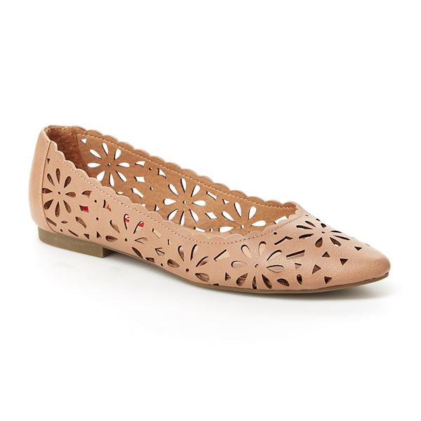 Unionbay Waldorf Women's Perforated Floral Flats