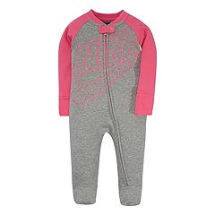 Kohls baby hot sale sleepers