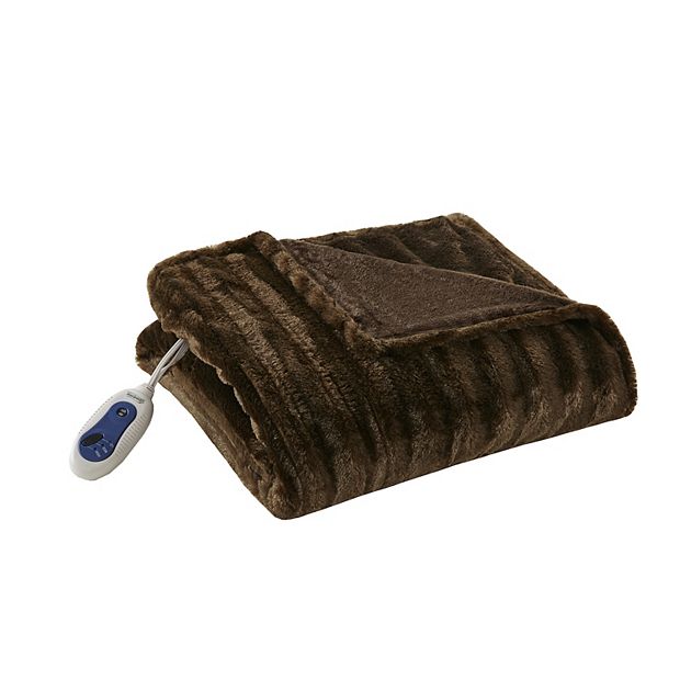 Beautyrest faux discount fur heated throw