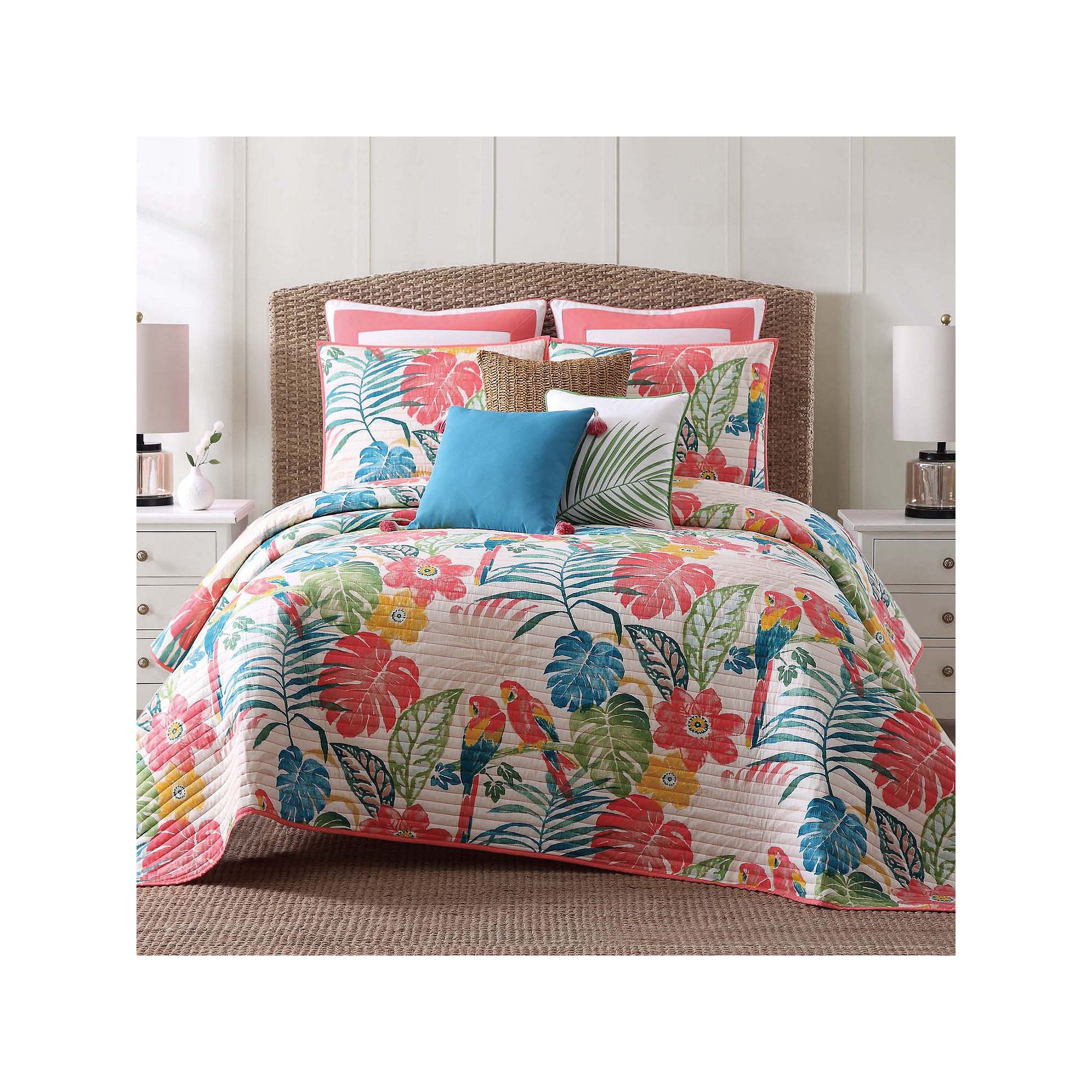 Oceanfront Resort Coco Paradise Quilt Set, Blue Group