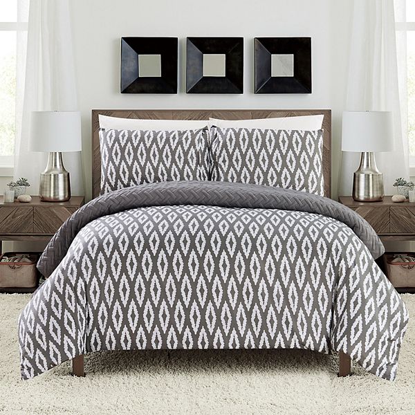 Ora Comforter Set