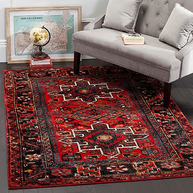 Safavieh Vintage Hamadan Harwin Framed Medallion Rug