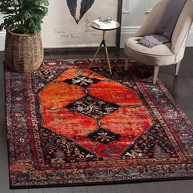 Safavieh Vintage Hamadan Aemon Framed Medallion Rug