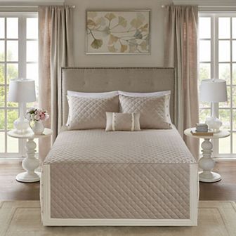 Madison Park Levine 4 pc Tailored Bedspread Set with Throw Pillow