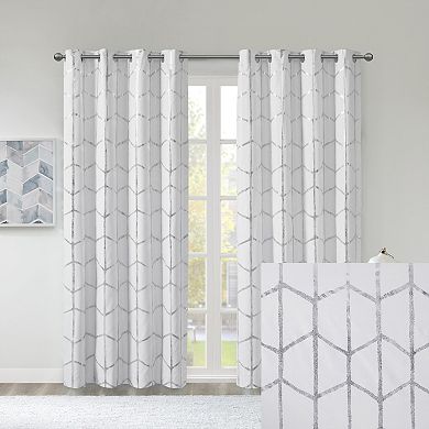 Intelligent Design 100% Blackout 1-Panel Khloe Metallic Window Curtain
