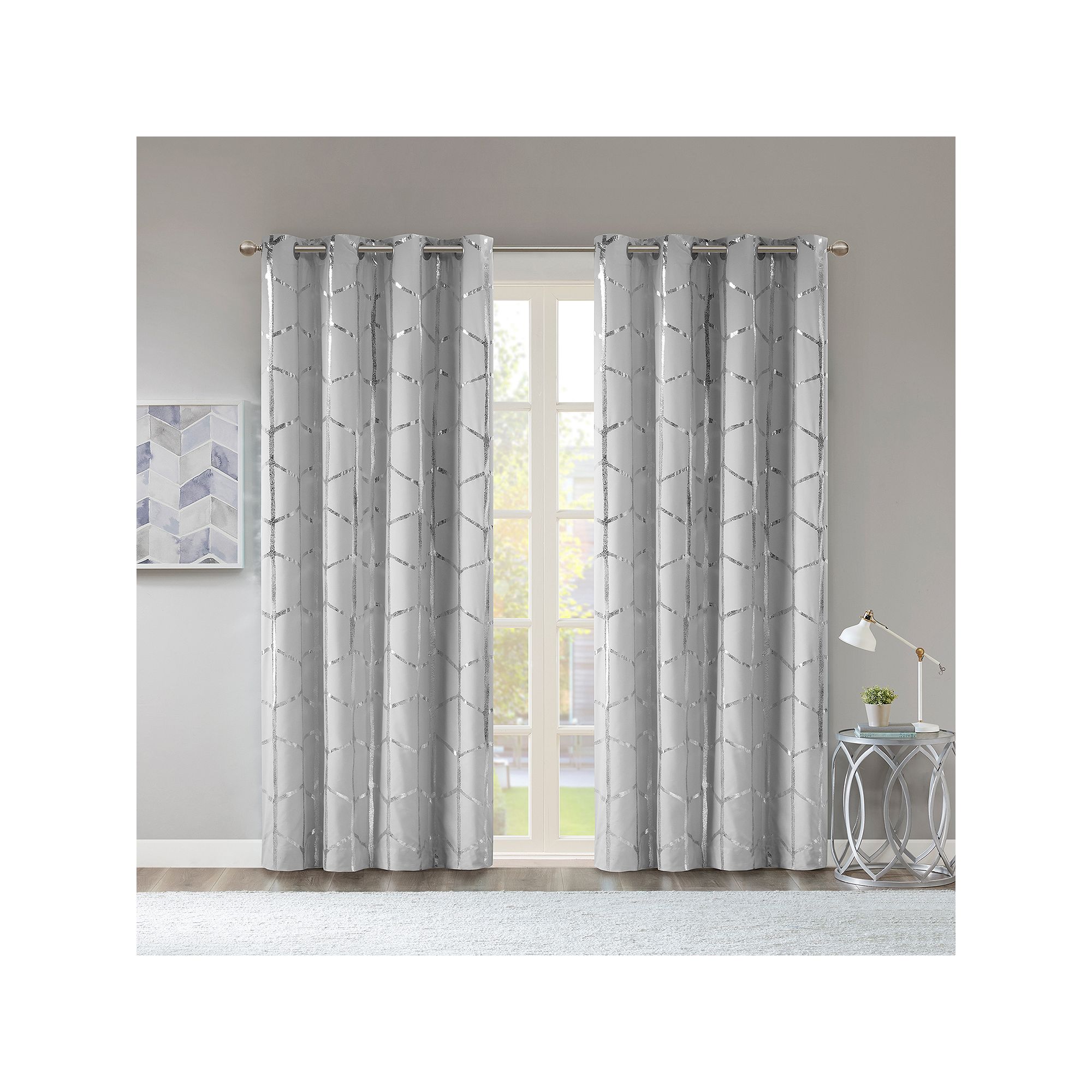 Intelligent Design 100% Blackout 1-Panel Khloe Metallic Grommet Window Curt