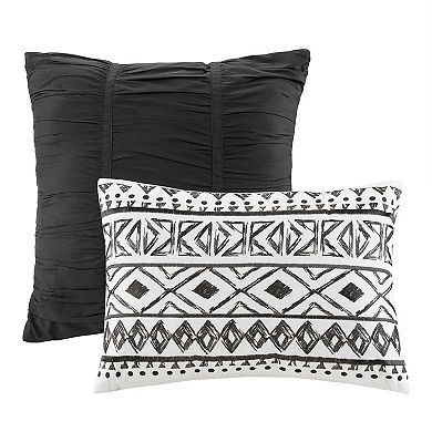 Urban Habitat Cora 7-Piece Cotton Quilt Set with Shams and Decorative Pillows