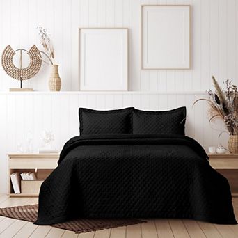Tribeca Living Brisbane Solid Oversized Diamond Quilt Set