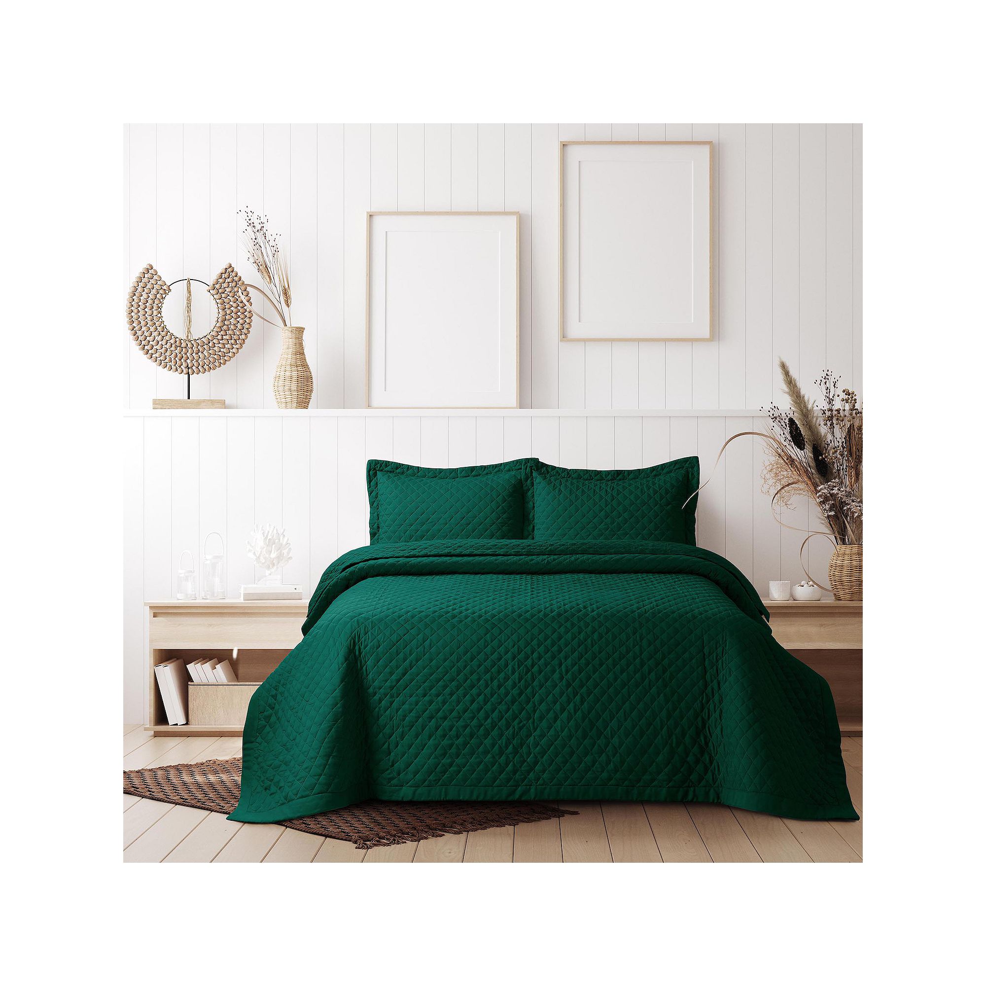 Tribeca Living Brisbane Solid Oversized Diamond Quilt Set, Green Green
