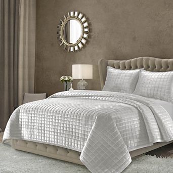 Tribeca Living Florence Velvet Oversized Solid Quilt Set