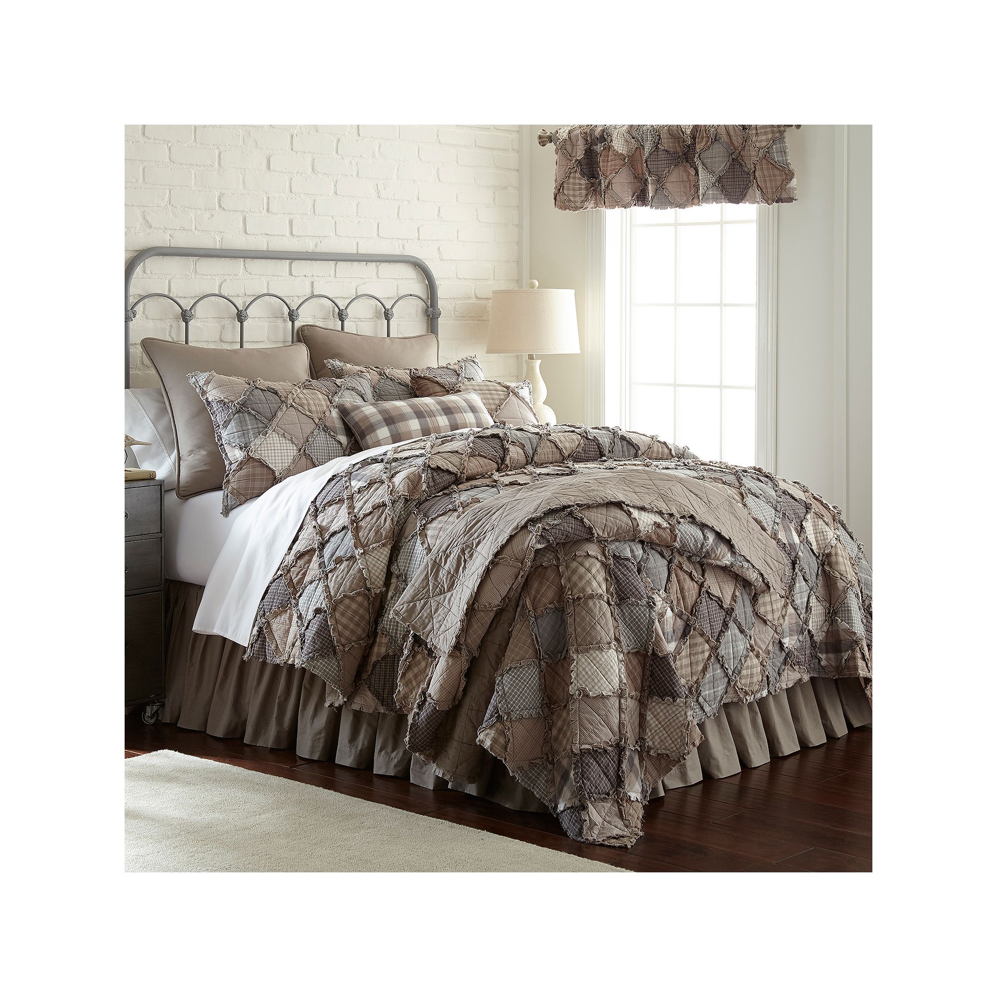 Donna Sharp Smoky Mountain Quilt or Sham, Multi