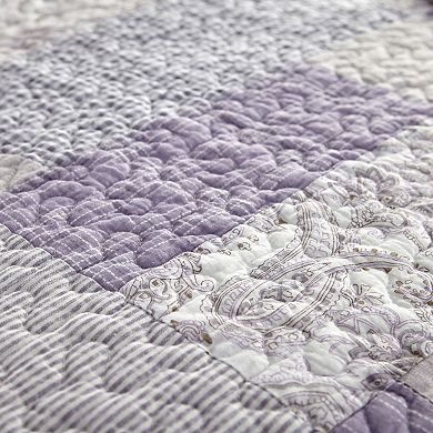 Donna Sharp Lavender Rose Quilt