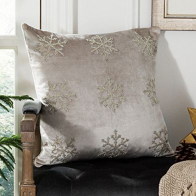 Safavieh Sydnee Snowflake Throw Pillow