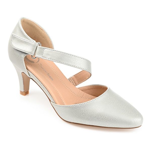 journee tillis pump