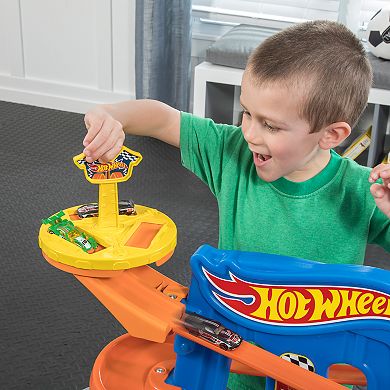 Hot Wheels Road Rally Raceway Deluxe