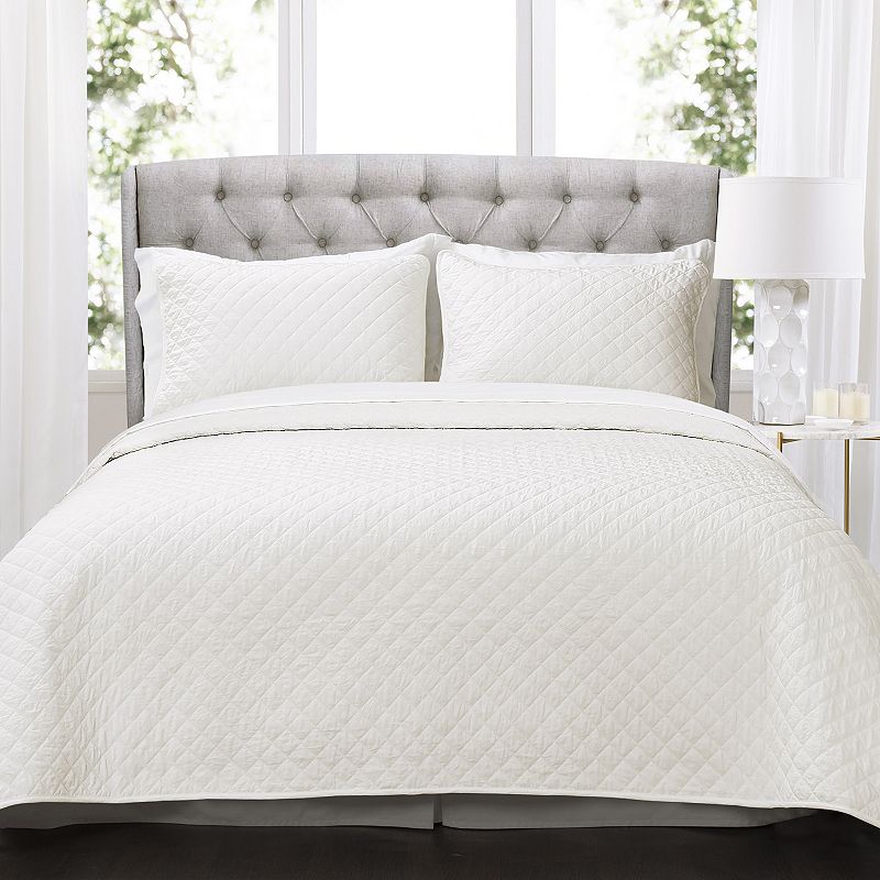 Lush Decor Ava Diamond Oversized Cotton Quilt Set, White, Full/Queen