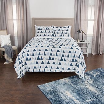 Rizzy Home Flint Geometric Quilt Set with Shams
