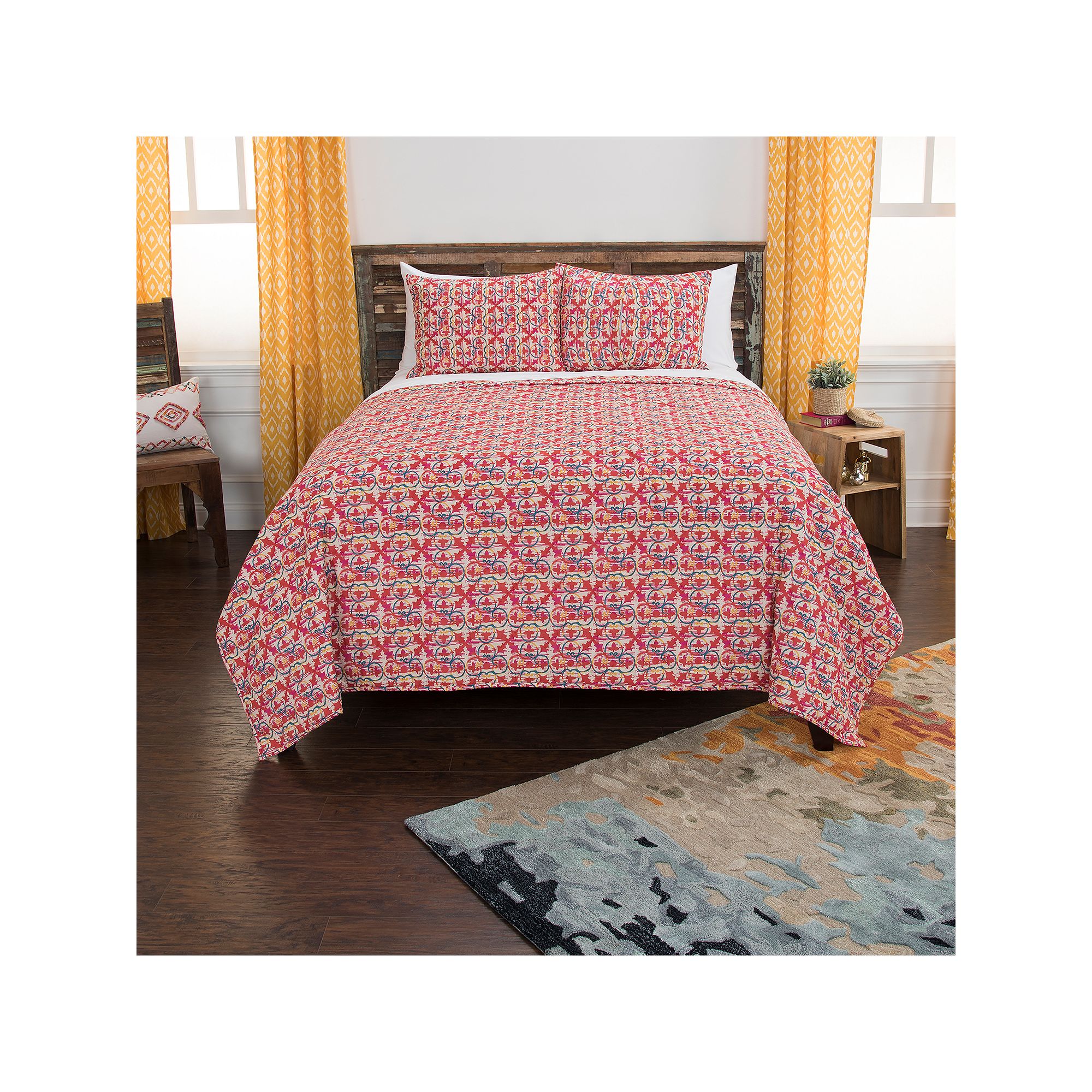 Rizzy Home Lilou Geometric Quilt Set with Shams, Red