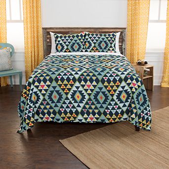 Rizzy Home Miles Geometric Quilt Set with Shams