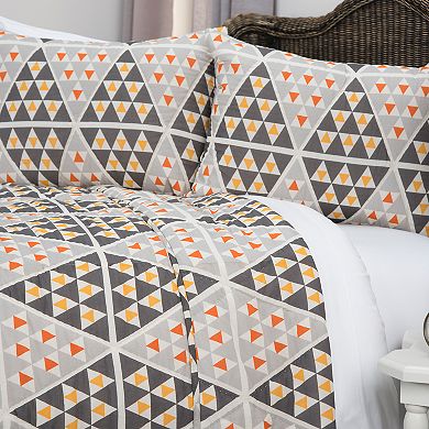 Rizzy Home Tommy Geometric Quilt Set with Shams