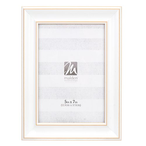 Malden Distressed Frame