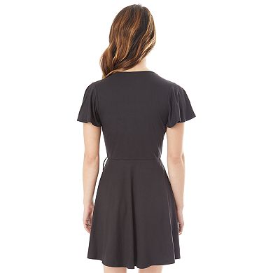 Juniors' IZ Byer Faux-Wrap Short Sleeve Dress