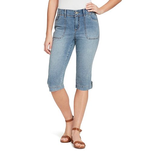 Petite Gloria Vanderbilt Bianca Skimmer Capris