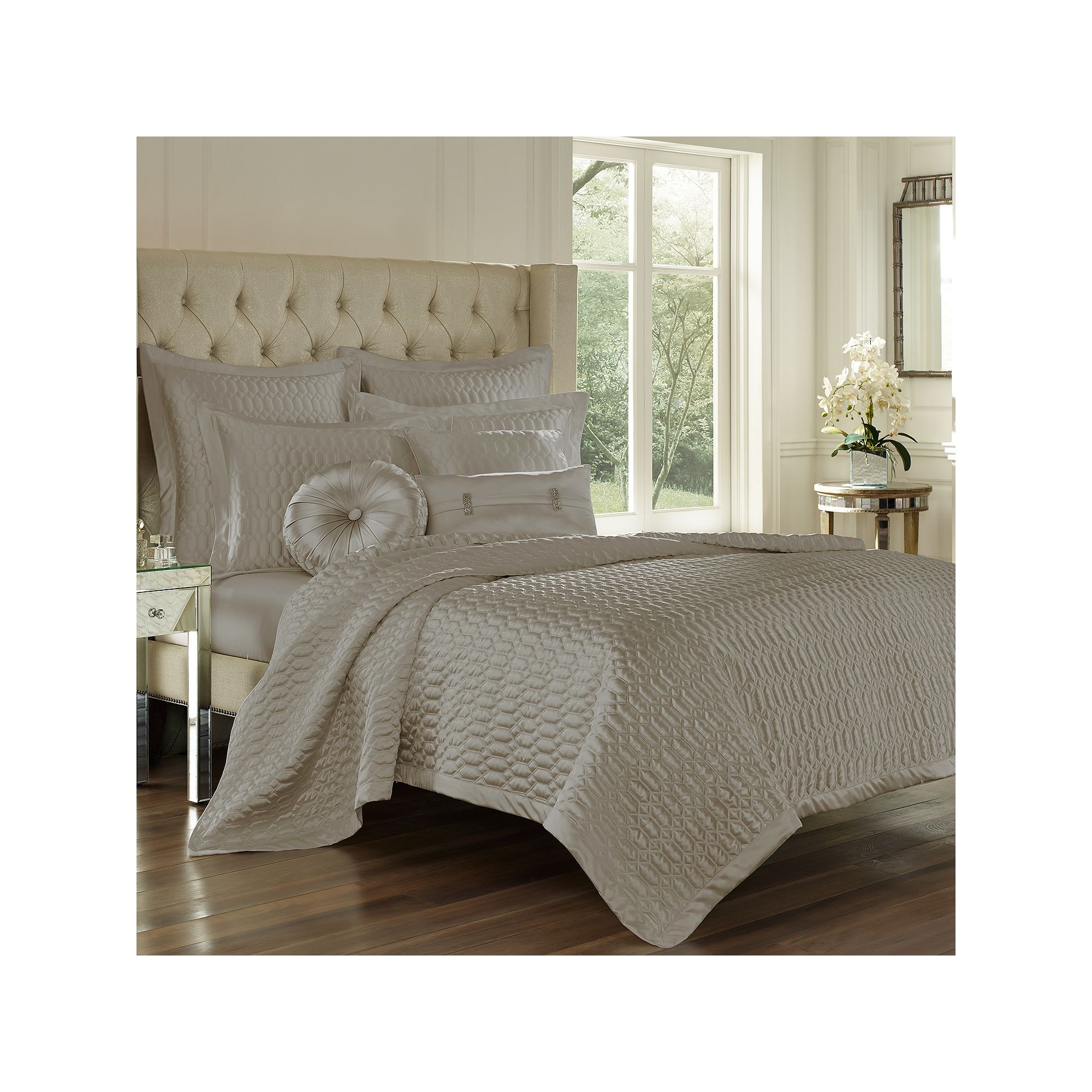 37 West Saranda Geo Satin Quilt or Sham, Silver