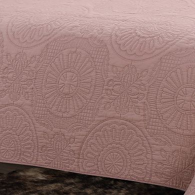 Avani Quilt Set