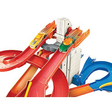 Hot Wheels Auto-Lift Expressway Set