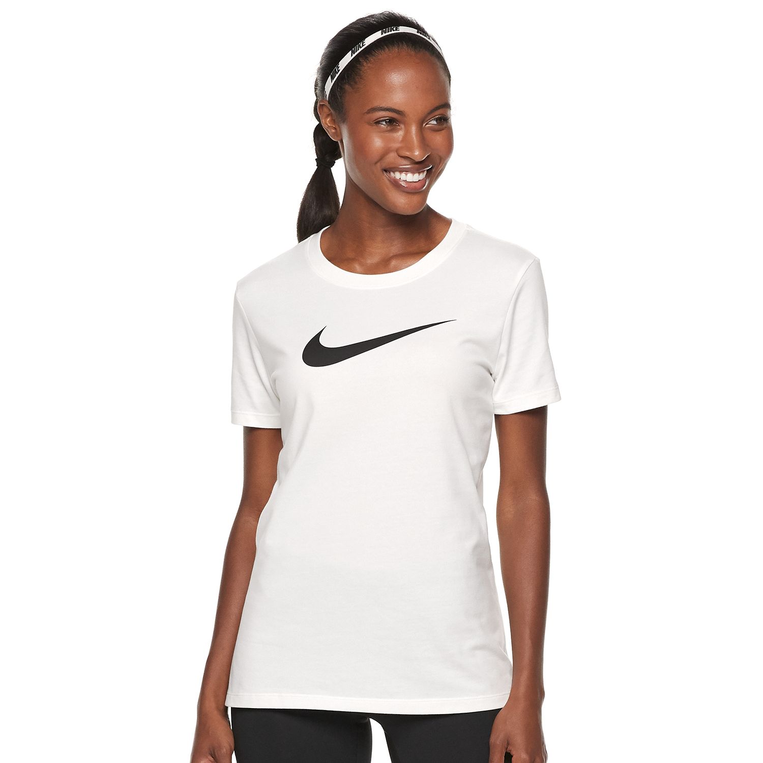 nike women's training clothes
