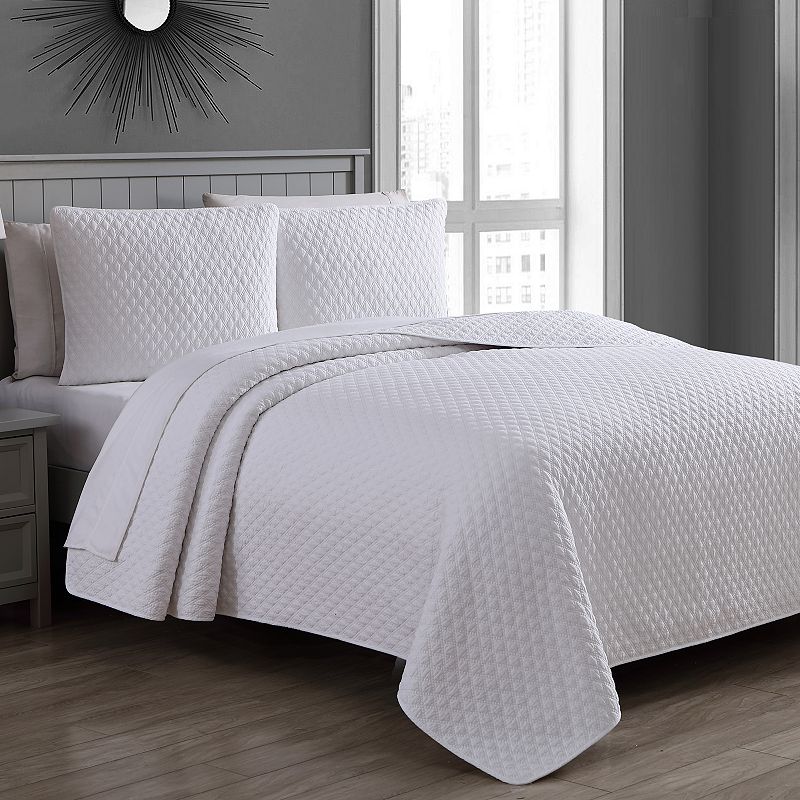 62329476 Estate Collection Fenwick Quilt Set, White, Full/Q sku 62329476