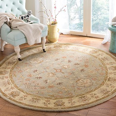 Safavieh Antiquity Suzanne Framed Floral Wool Rug