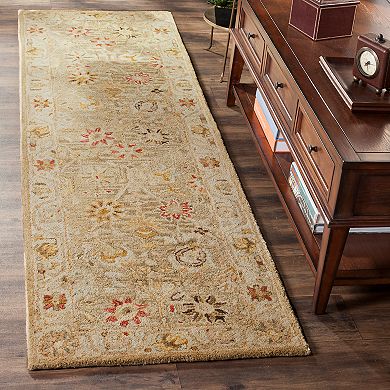 Safavieh Antiquity Yasmeen Framed Floral Wool Rug 