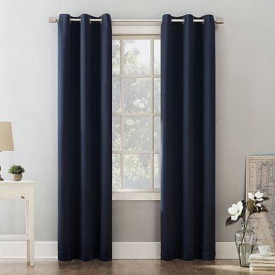 Sun Zero Blackout 1-Panel Riley Kids Curtain