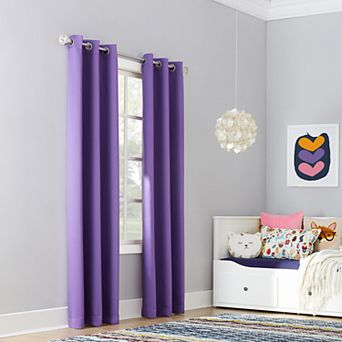 Sun Zero Blackout 1-Panel Riley Kids Curtain