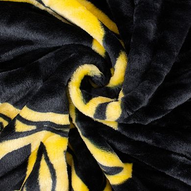 NCAA Iowa Hawkeyes Soft Raschel Throw Blanket
