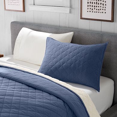 Cuddl Duds Flannel Sherpa Quilt