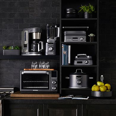 Calphalon Electrics IntelliCrisp™ Waffle Maker