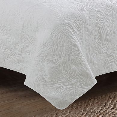 Estate Collection Leaf Stitch Quilt Set